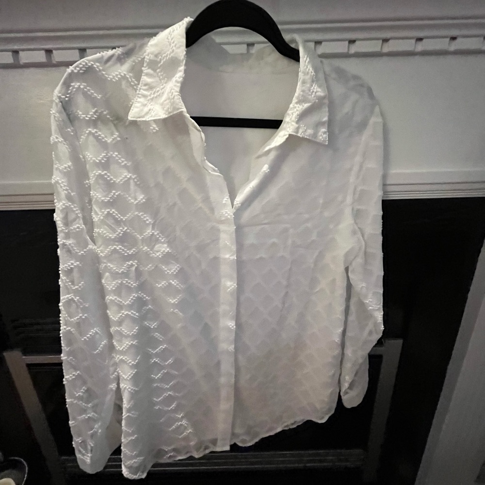 Women, Shirt, Size L, White, See through Sleeves. NWOT